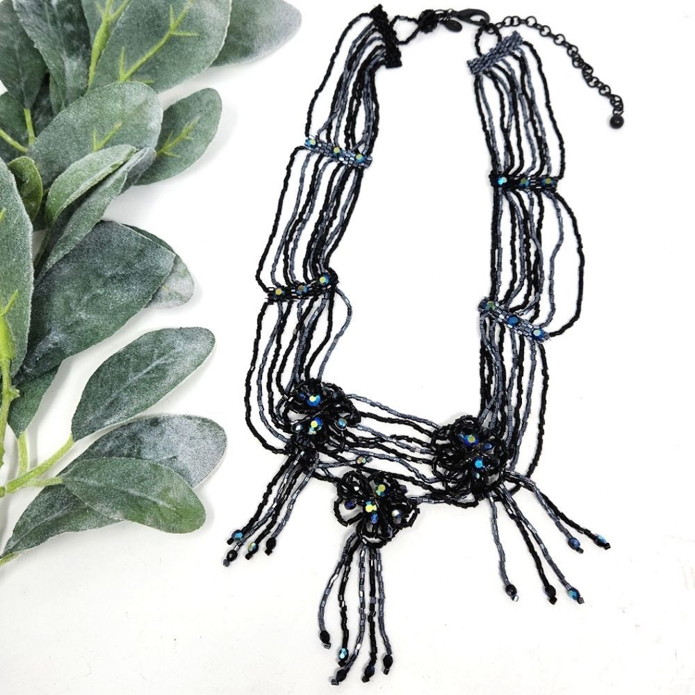 CHICO'S Black‎ AB Seed & Faceted Iridescent Beads Choker Bib Necklace Vintage